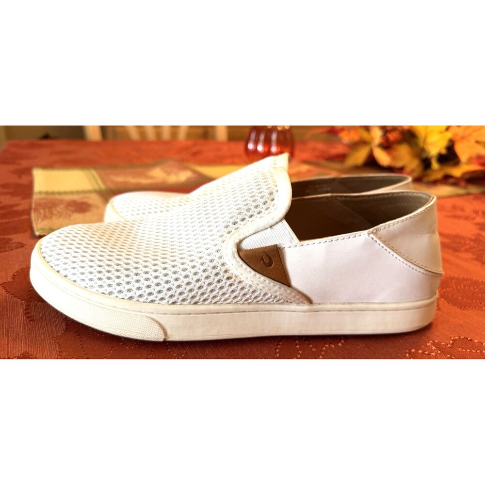 Olu Kai Womens 8.5 Pehuea Slip on Breathable Mesh Sneaker Cream Color Shoes